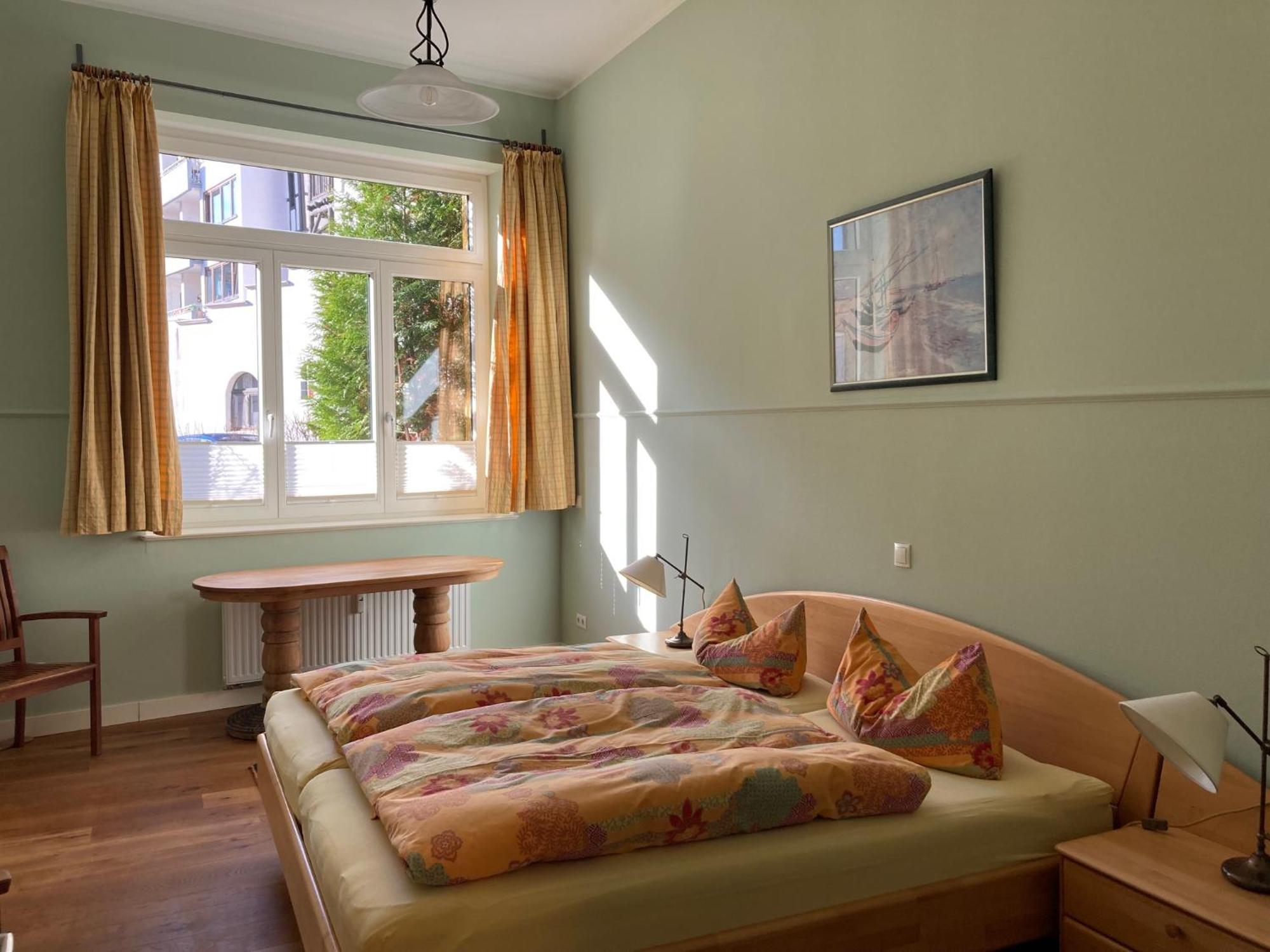 Fewo Mit 2 Schlafzimmern, Wohnkueche, Terrasse Bonn Zewnętrze zdjęcie