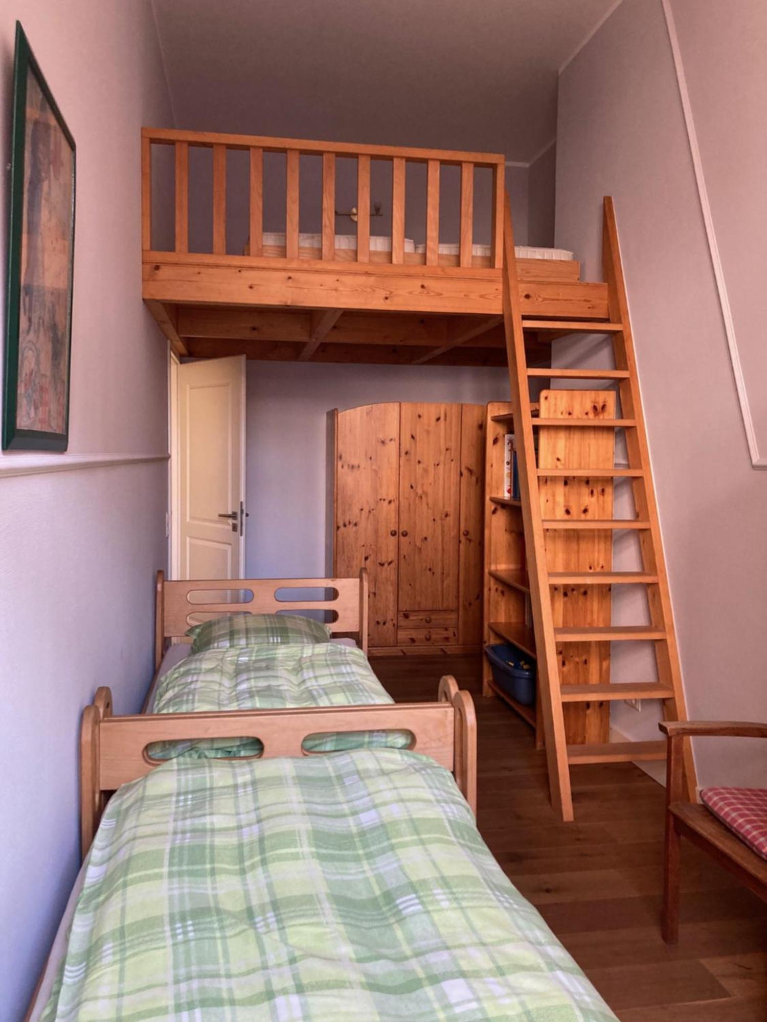 Fewo Mit 2 Schlafzimmern, Wohnkueche, Terrasse Bonn Zewnętrze zdjęcie