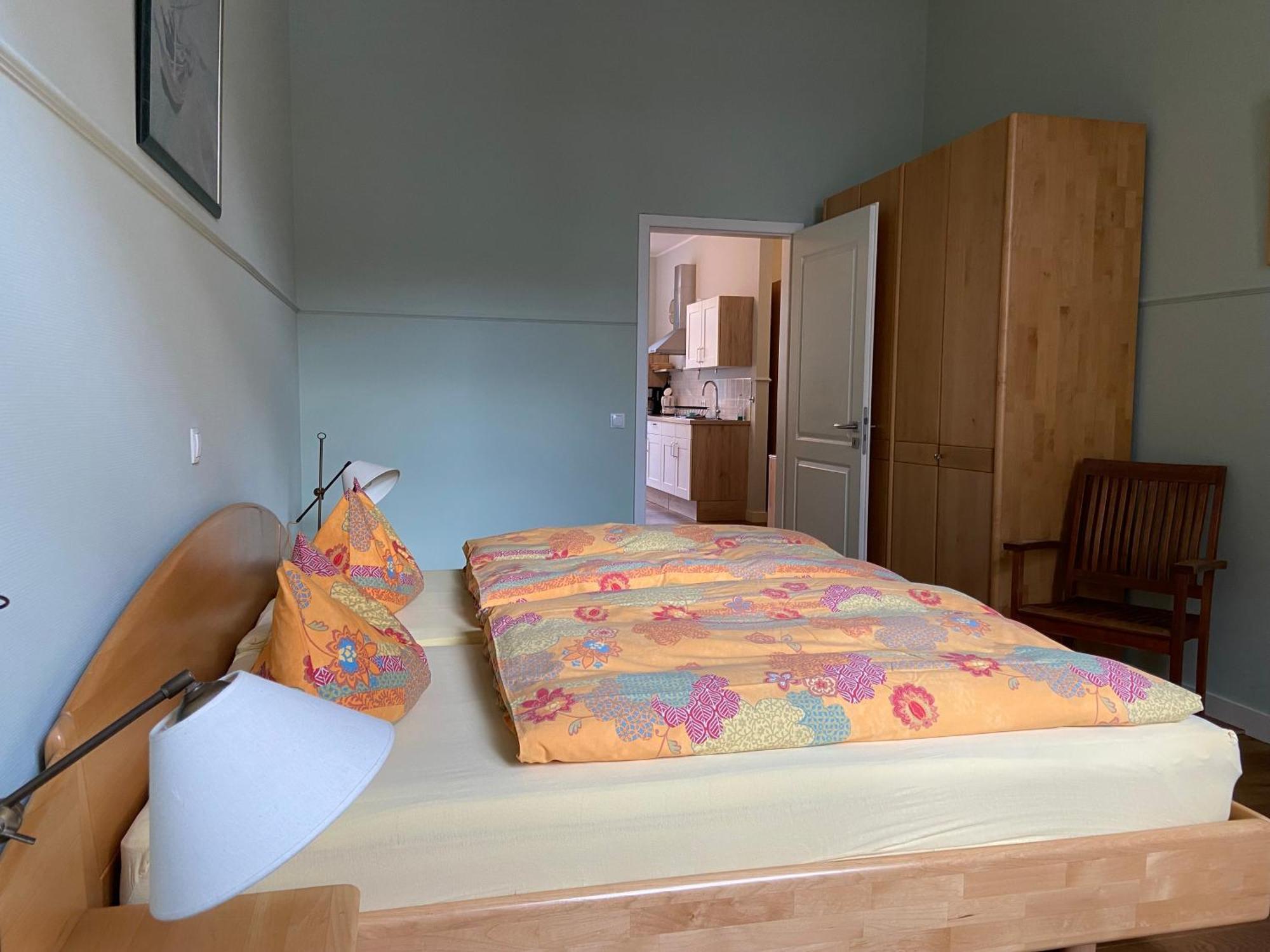 Fewo Mit 2 Schlafzimmern, Wohnkueche, Terrasse Bonn Zewnętrze zdjęcie