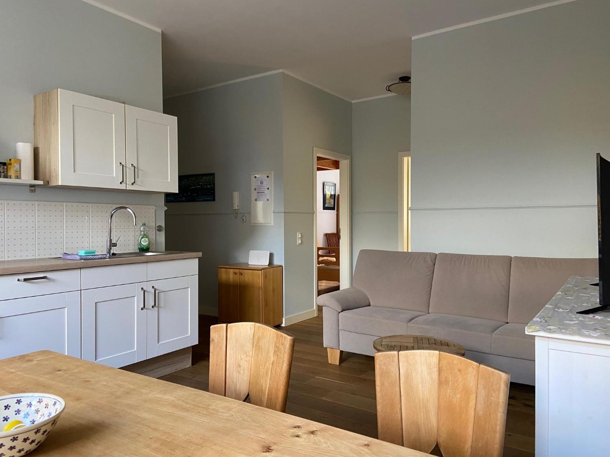 Fewo Mit 2 Schlafzimmern, Wohnkueche, Terrasse Bonn Zewnętrze zdjęcie