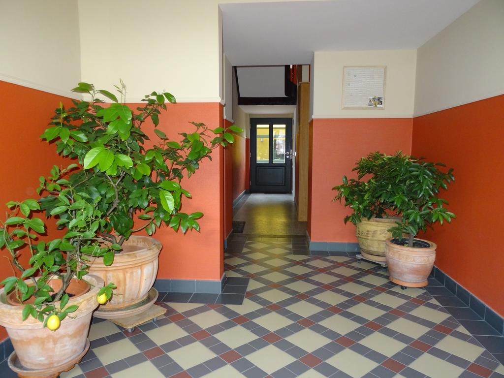 Fewo Mit 2 Schlafzimmern, Wohnkueche, Terrasse Bonn Zewnętrze zdjęcie